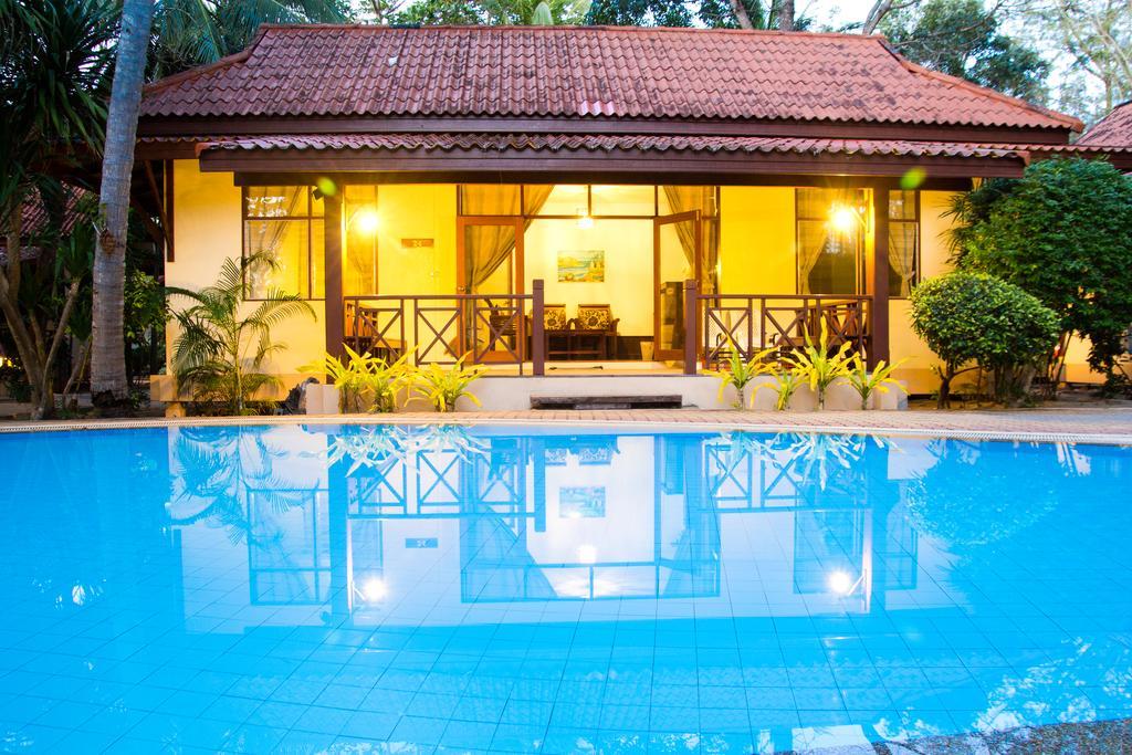 Bayview Beach Resort Ban Krut  Room photo